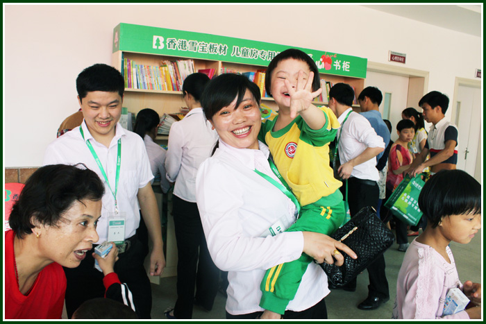 ѩ���T���c��ͯ����