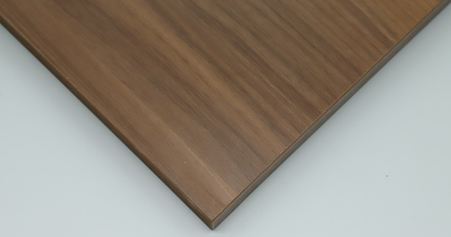 家中衣柜使用什么板材?